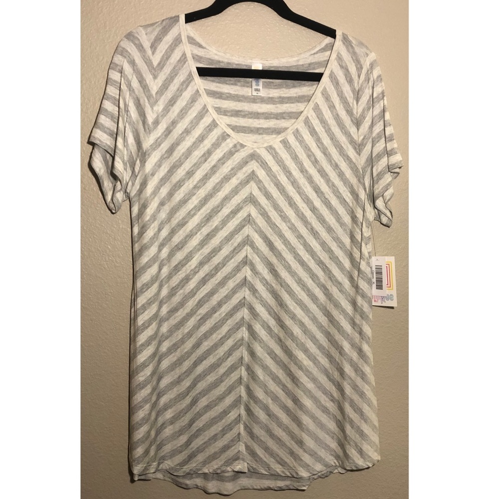 LuLaRoe Classic T